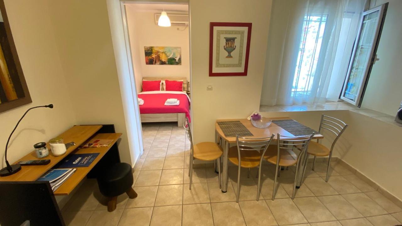 Patras Port Apartment Экстерьер фото